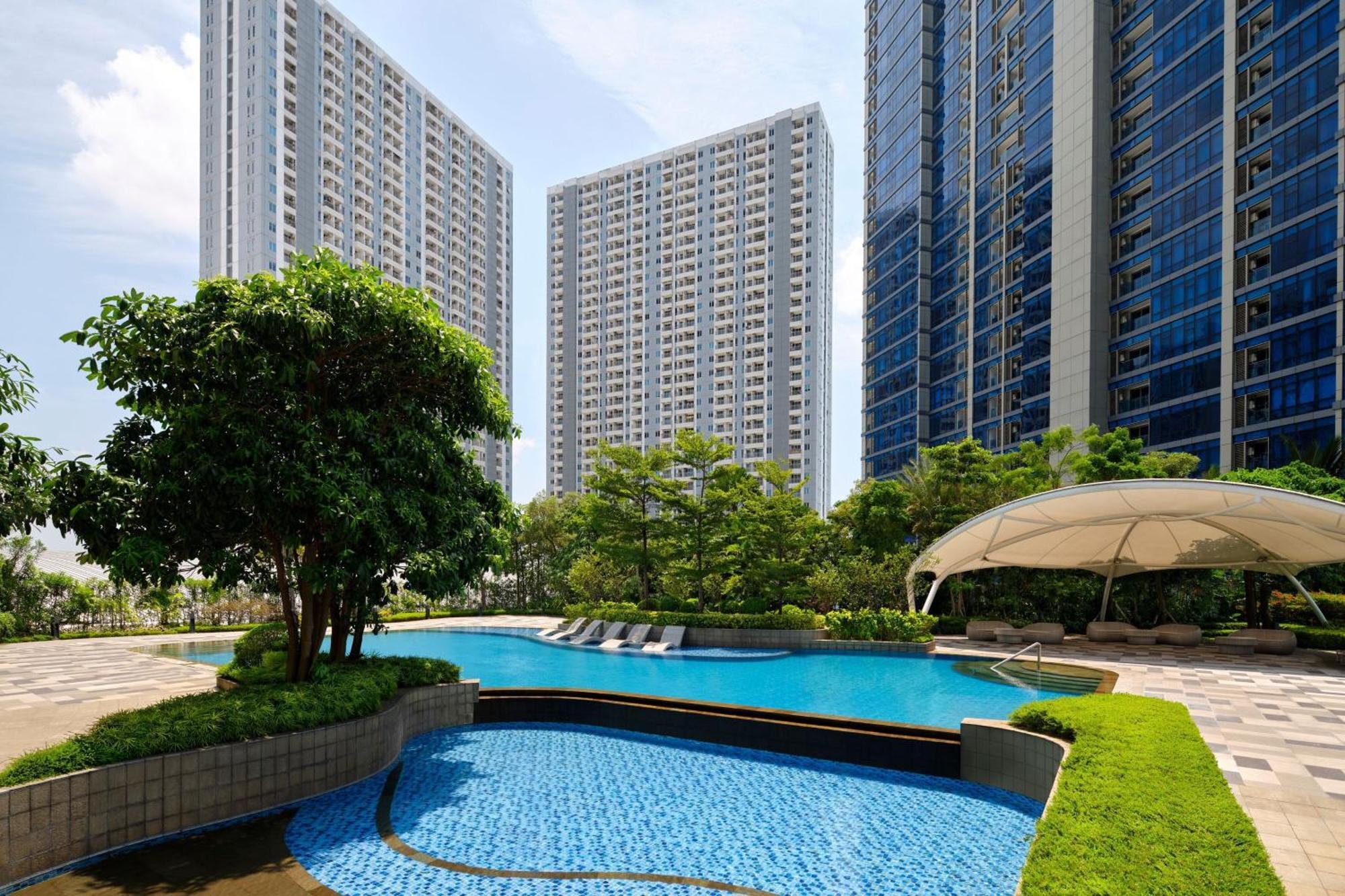 Four Points By Sheraton Surabaya, Pakuwon Indah Exterior photo