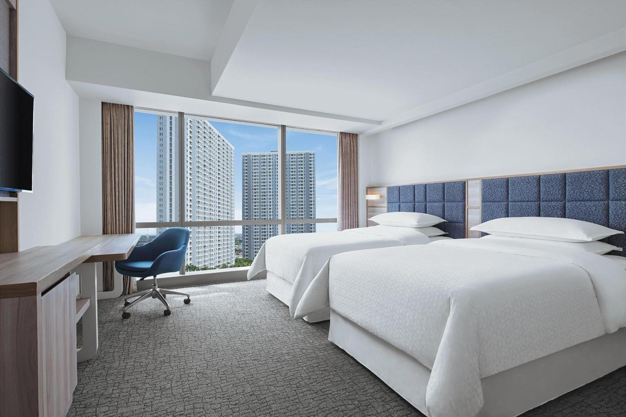 Four Points By Sheraton Surabaya, Pakuwon Indah Exterior photo